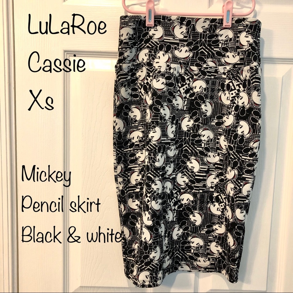 Disney LuLaRoe Mickey Cassie, Xs